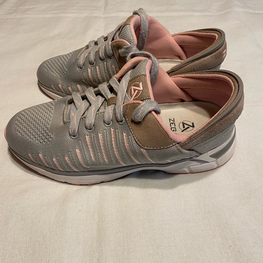 ZEBA womens hands free walking sneakers - Picture 4 of 8